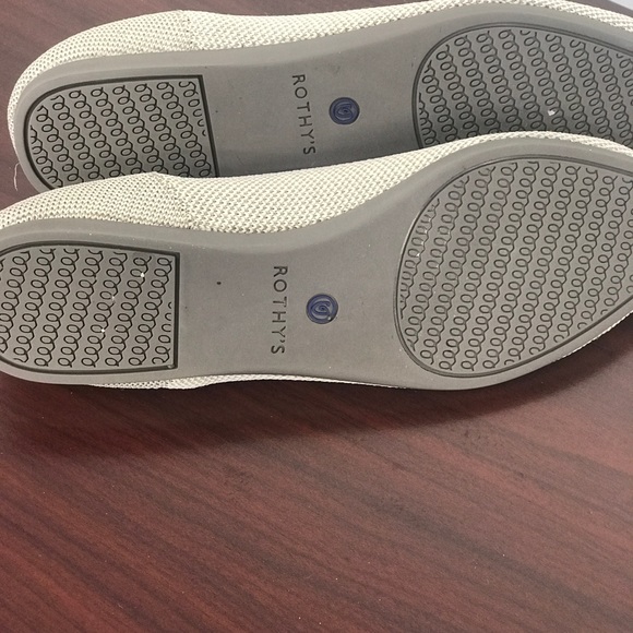 Rothys point Flax Birdseye Flats - Picture 8 of 8